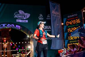 BIB: 5300, 140, 042836, 100, 1528, 13287
                            <button type="button" onclick="openModal(24867295)" class="btn btn-primary btn-sm float-right btn-popup" data-toggle="modal" data-target=".modal-high-quality">
                        <i class="fas fa-shopping-cart"></i> Add to Cart
                    </button>
                                            <button type="button" onclick="isThisMe(24867295, true)" class="btn btn-success btn-sm float-right btn-popup btn-isme hidden" data-toggle="tooltip" data-placement="bottom" title="นี่คือรูปของคุณใช่ไหม คลิกที่นี่เพื่อเอาเข้าอัลบั้ม">
                        <i class="fas fa-plus"></i> Add to album
                    </button>
                    <button type="button" onclick="isThisMe(24867295, false)" class="btn btn-warning btn-sm float-right btn-popup btn-isnotme hidden">
                        <i class="fas fa-ban"></i> Remove from album
                    </button>